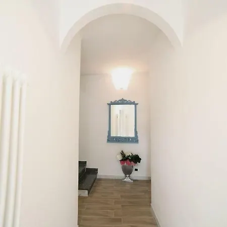Agora